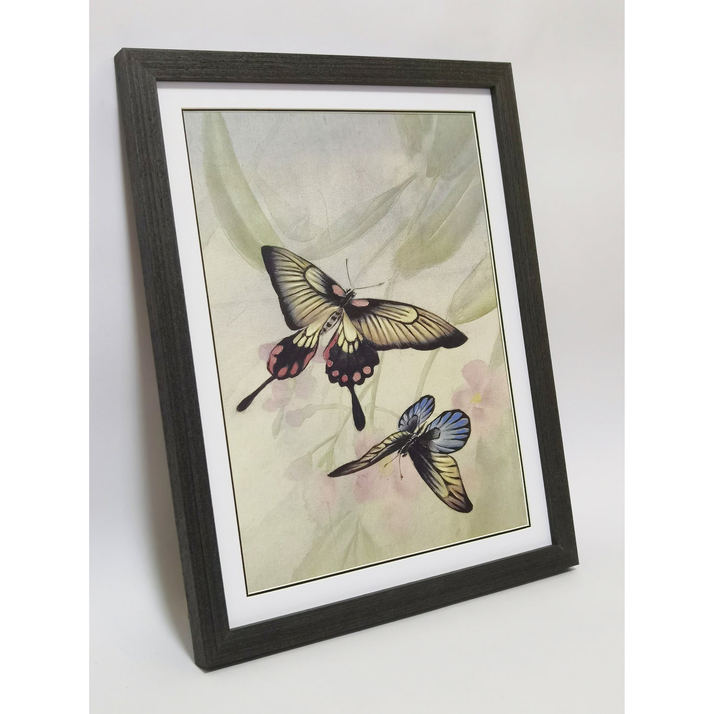 Hand-painted Swallowtail Butterfly Artwork – Fine Brush Technique, Premium MATT Paper, Natural Wood Frame, Multiple Sizes & Colors