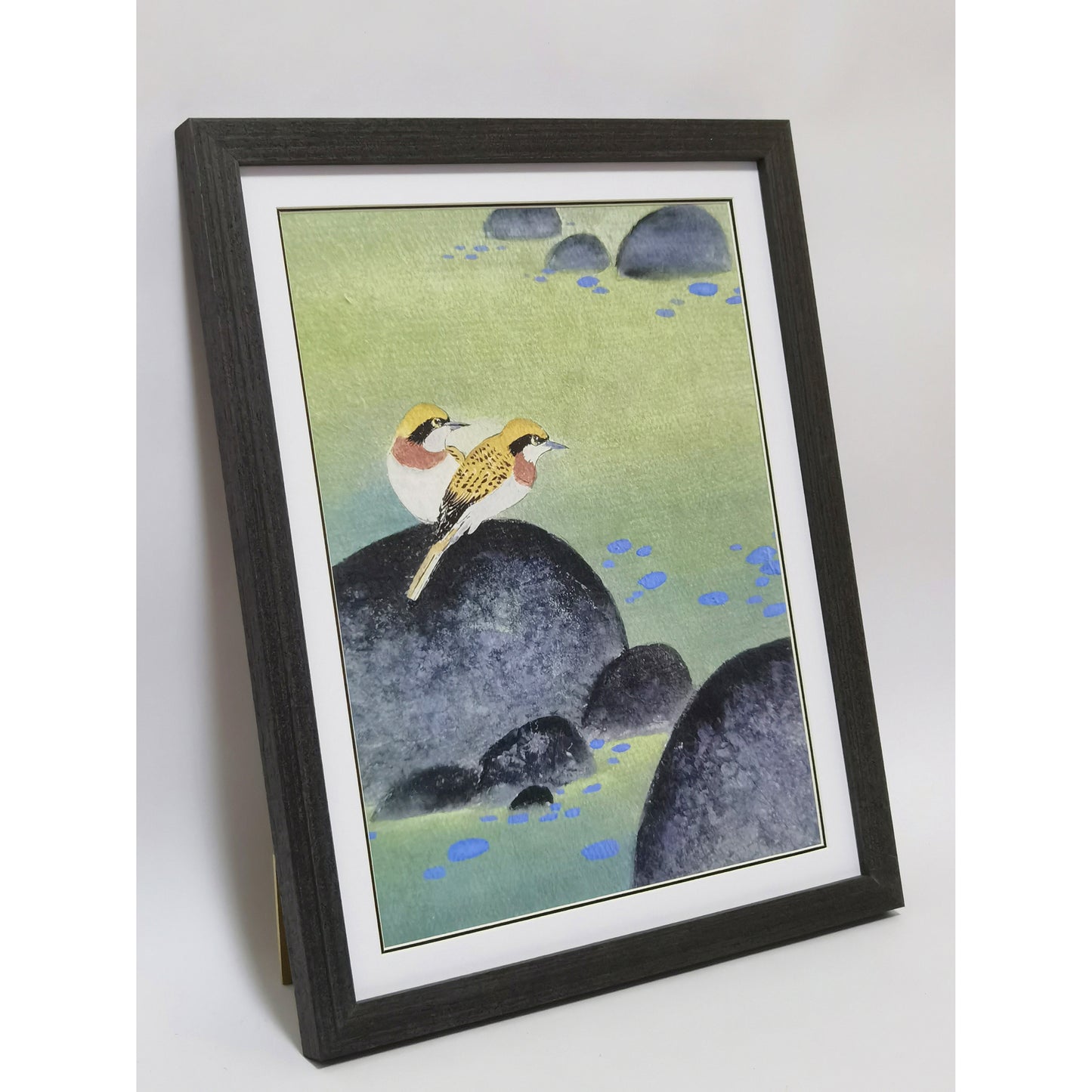 Hand-painted Yellow Warblers on Pond Rocks Artwork – Watercolor Technique, Premium MATT Paper, Natural Wood Frame, Multiple Sizes & Colors