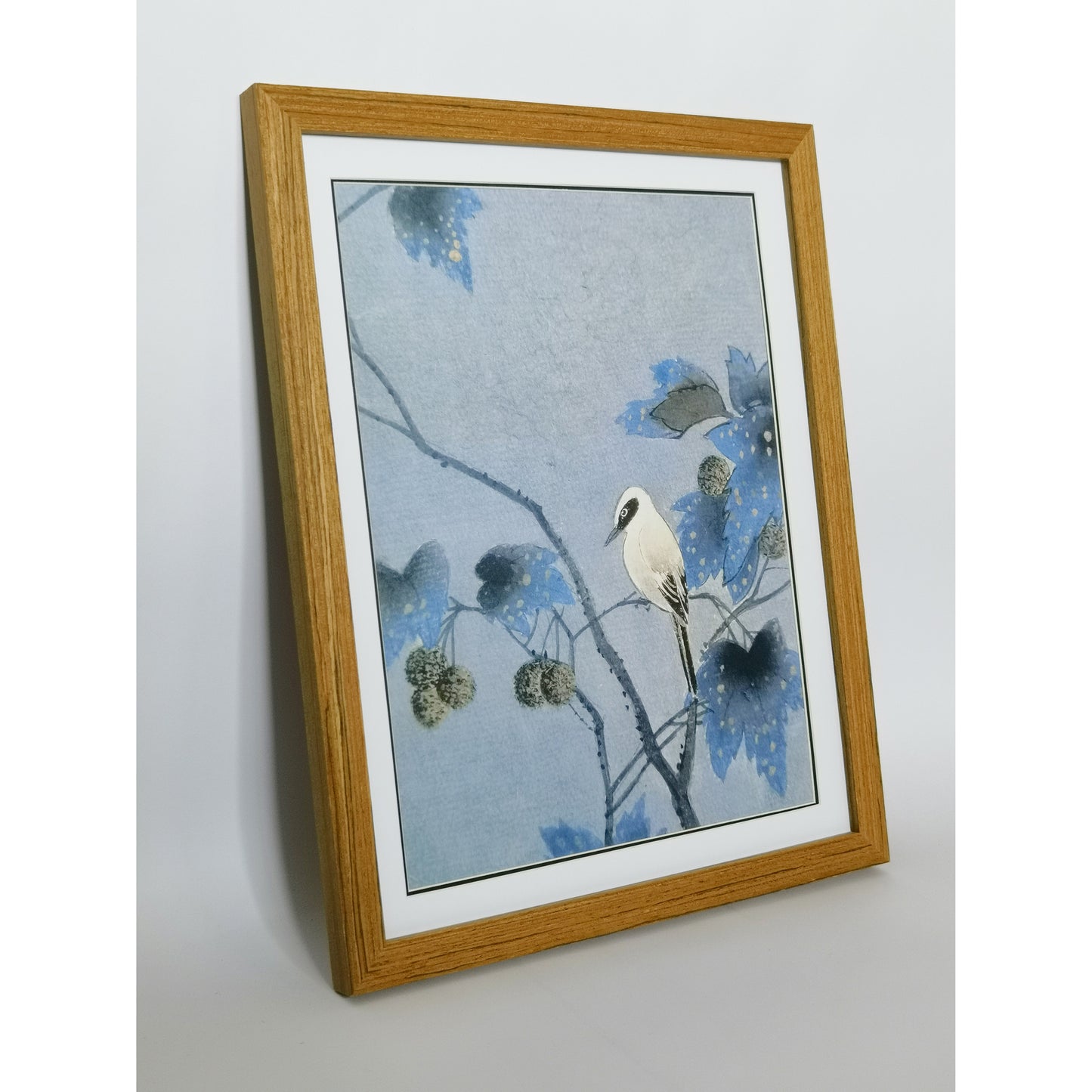 Hand-painted Nightingale on Paulownia Tree Branch Artwork – Watercolor Technique, Premium MATT Paper, Natural Wood Frame, Multiple Sizes & Colors