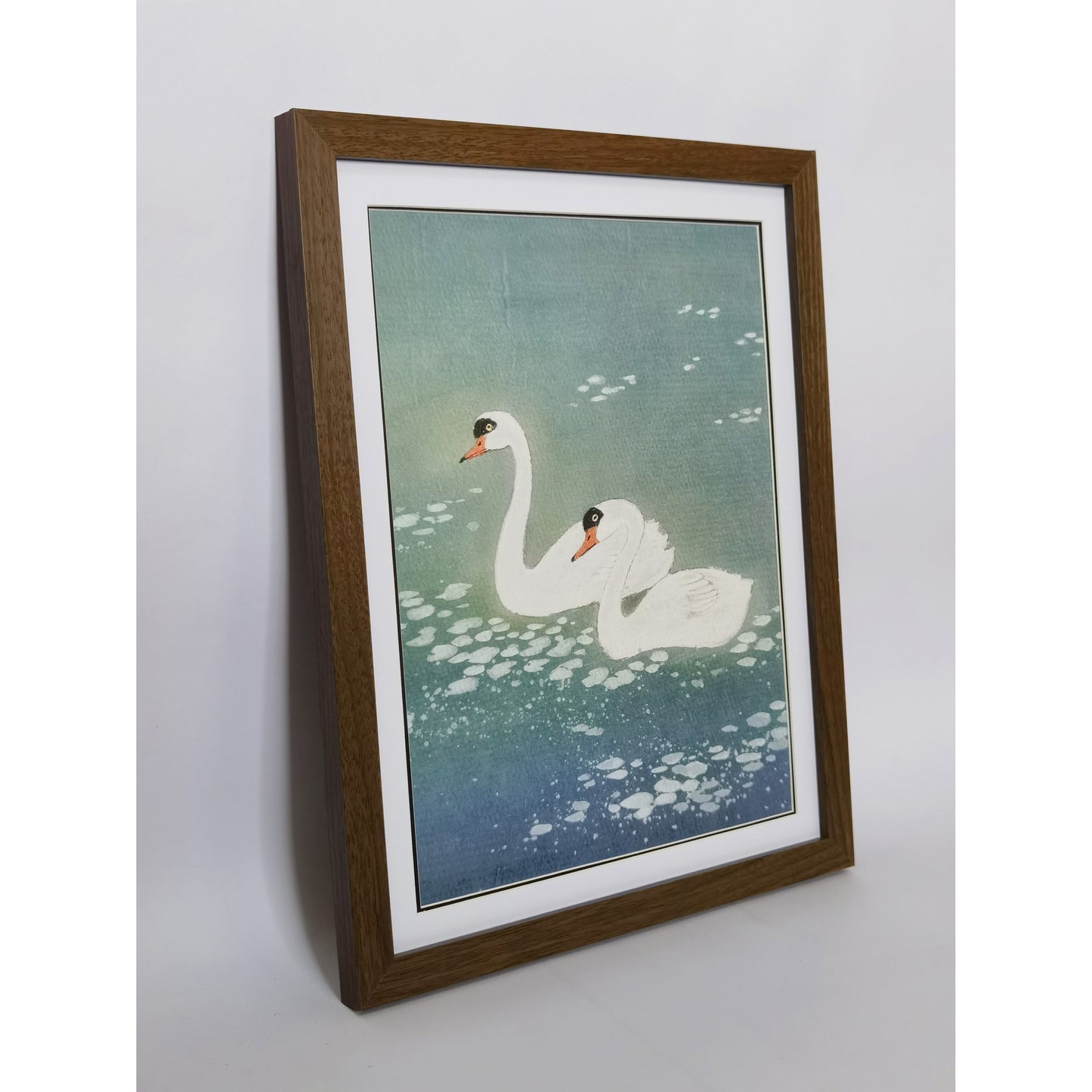 Hand-painted Pair of Swans on Blue Pond Artwork – Watercolor Technique, Premium MATT Paper, Natural Wood Frame, Multiple Sizes & Colors