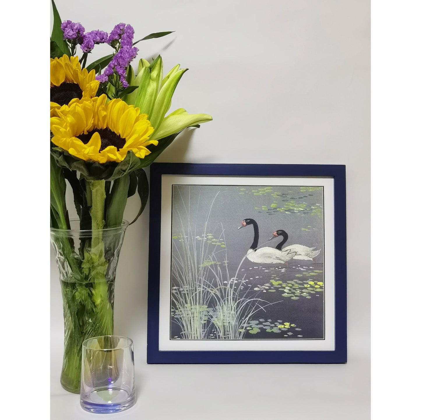 Hand-painted Black-necked Swans in Reed Bed Artwork – Watercolor Technique, Premium MATT Paper, Natural Wood Frame, Multiple Sizes & Colors