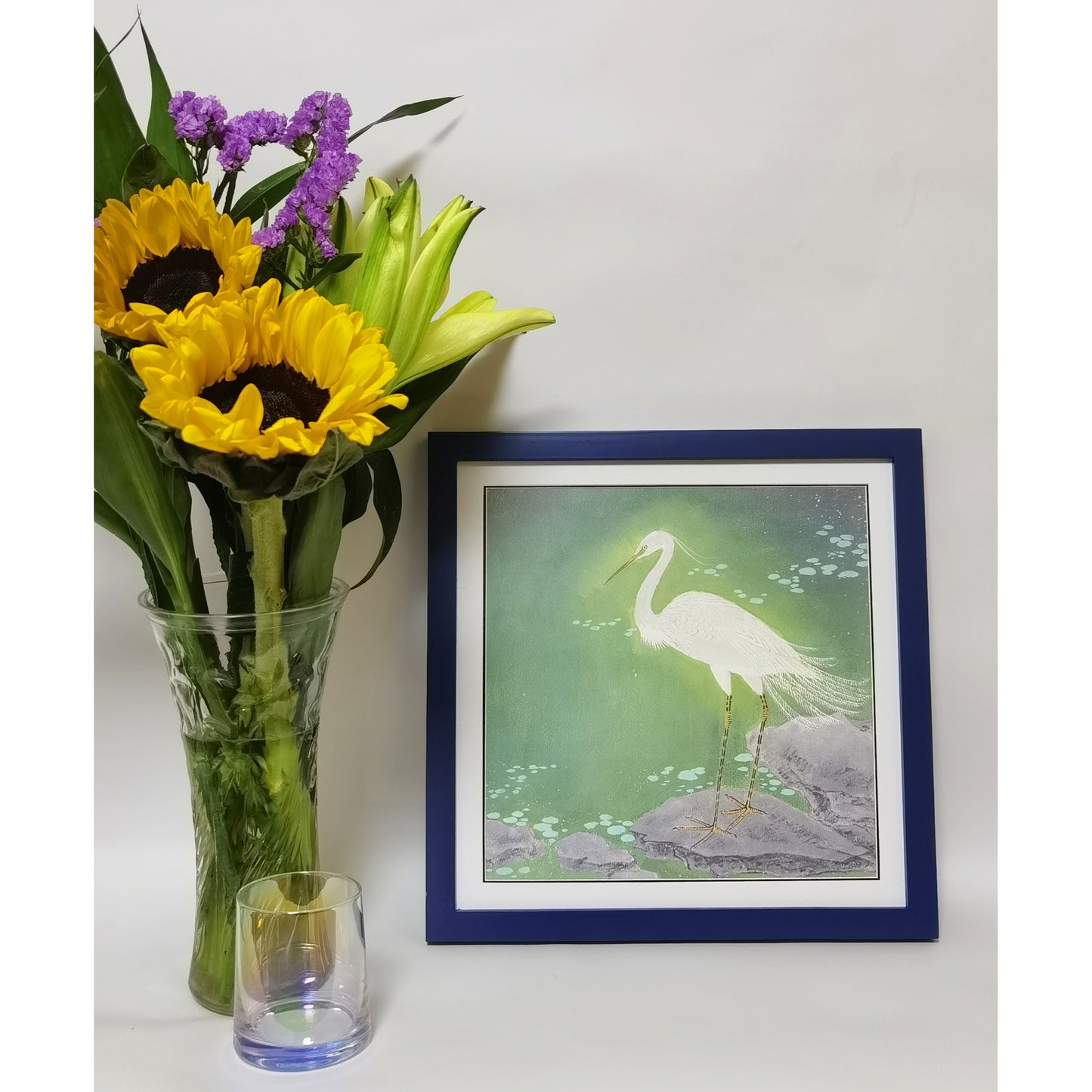 Hand-painted White Egret by Pond Artwork – Watercolor Technique, Premium MATT Paper, Natural Wood Frame, Multiple Sizes & Colors